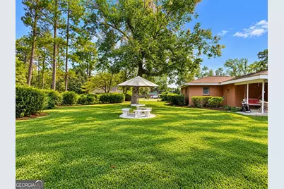 915 N Main St, Statesboro, GA 30458 - Photo 6