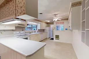 915 N Main St, Statesboro, GA 30458 - Photo 22