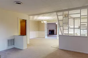 915 N Main St, Statesboro, GA 30458 - Photo 12