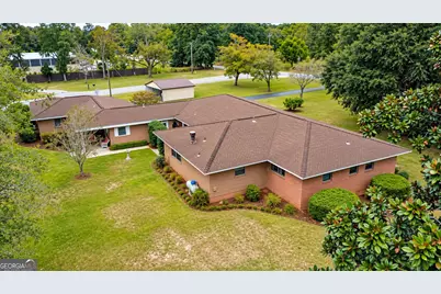 915 N Main St, Statesboro, GA 30458 - Photo 68