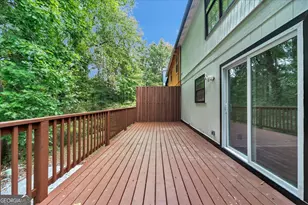 842 Brandy Oaks Ln, Stone Mountain, GA 30088 - Photo 16