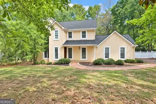 10 Valley Ln, Newnan, GA 30263 - Photo 4