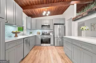 3656 Eaglerock Dr, Atlanta, GA 30340 - Photo 6