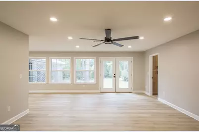 601 Saint Catherine Drive, Waycross, GA 31501 - Photo 10