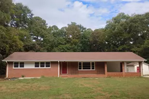 318 W Main St, Rutledge, GA 30663 - Photo 1