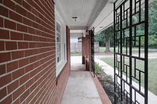 318 W Main St, Rutledge, GA 30663 - Photo 4