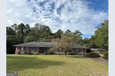 212 Clairmont Drive, Dublin, GA 31021 - Photo 1