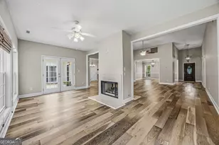 45 Hillsborough Ct, Sharpsburg, GA 30277 - Photo 10