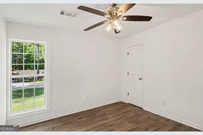 8984 Bentwood Lane, Riverdale, GA 30274 - Photo 14