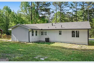 8984 Bentwood Lane, Riverdale, GA 30274 - Photo 22