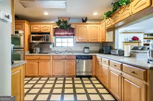 1402 Toomer St, Waycross, GA 31501 - Photo 18