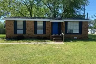 601 Cedarwood Dr, Bonaire, GA 31005 - Photo 1
