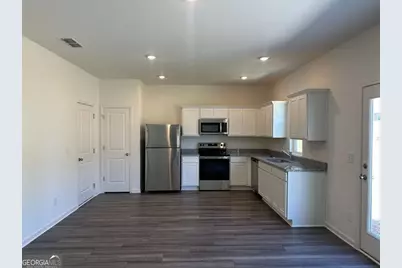 409 Champions Boulevard, Dallas, GA 30157 - Photo 4