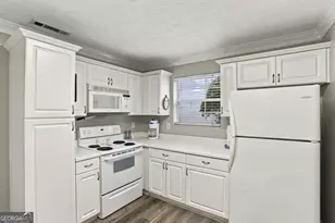 480 N Jeff Davis Dr, Fayetteville, GA 30214 - Photo 4