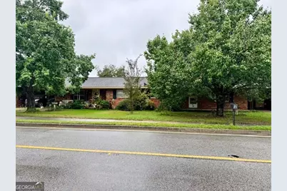 307 S River Street, Claxton, GA 30417 - Photo 2