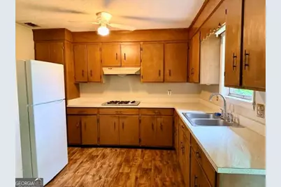 307 S River Street, Claxton, GA 30417 - Photo 6
