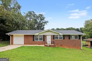2541 Burton Cir, Morrow, GA 30260 - Photo 1