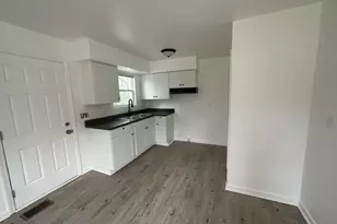 1147 Triple Hill Dr, Macon, GA 31206 - Photo 4