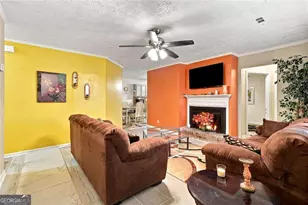 1150 Crystal Lake Rd, Atlanta, GA 30349 - Photo 4