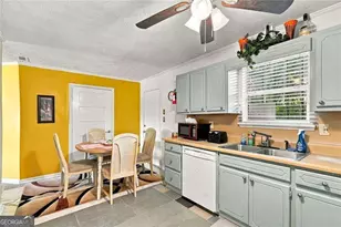 1150 Crystal Lake Rd, Atlanta, GA 30349 - Photo 8