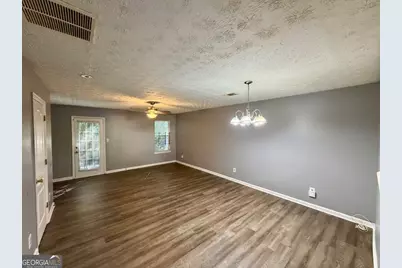 3123 Fields Drive, Lithonia, GA 30038 - Photo 4