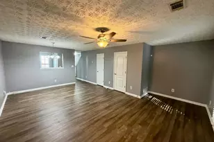 3123 Fields Dr, Lithonia, GA 30038 - Photo 2