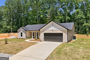 1066 Oglesby Blvd, Elberton, GA 30635 - Photo 4