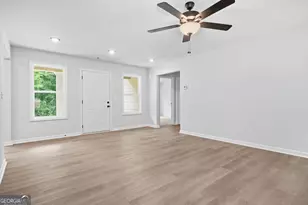 1066 Oglesby Blvd, Elberton, GA 30635 - Photo 14