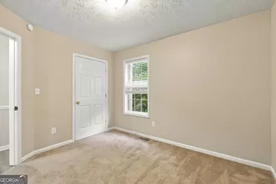 3852 Valley Creek Drive, Flowery Branch, GA 30542 - Photo 18