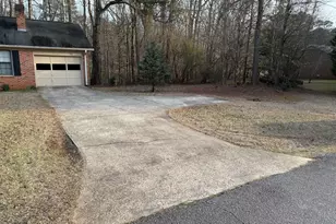 1030 Cherokee Cir, Athens, GA 30606 - Photo 2