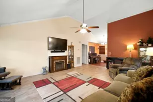 549 Burnett Rd, Byron, GA 31008 - Photo 8
