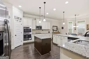 1341 Riverhill Dr, Bishop, GA 30621 - Photo 14