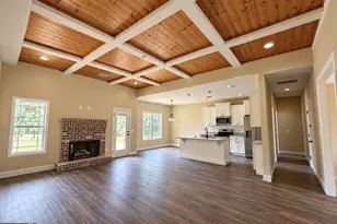 5803 Heritage Ct, Eastman, GA 31023 - Photo 2