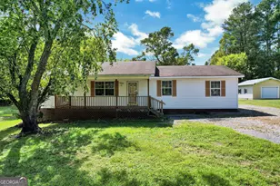 820 Murray Dr, Chatsworth, GA 30705 - Photo 2