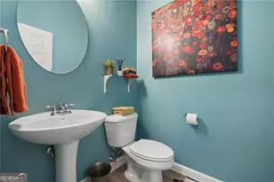 1972 Cobblestone Cir NE, Atlanta, GA 30319 - Photo 10