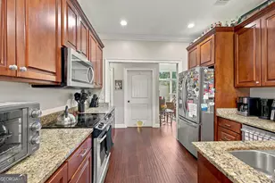 65 Silver Bluff Dr, Brunswick, GA 31523 - Photo 16