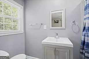 2751 Ben Hill Rd, Atlanta, GA 30344 - Photo 16