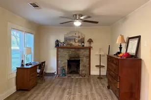 263 S Pond St, Toccoa, GA 30577 - Photo 2