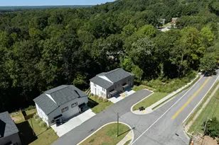 2381 Highpoint Rd, Snellville, GA 30078 - Photo 6