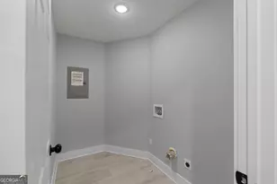 2381 Highpoint Rd, Snellville, GA 30078 - Photo 26