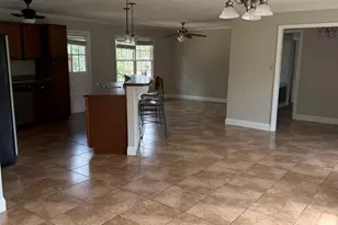 407 Holly Dr, Albany, GA 31705 - Photo 4