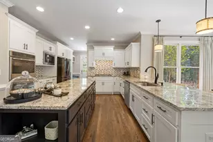 5735 7 Oaks Pkwy, Johns Creek, GA 30005 - Photo 14