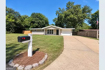 855 Emerald Street, Columbus, GA 31904 - Photo 2