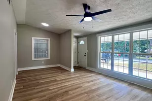 855 Emerald St, Columbus, GA 31904 - Photo 4