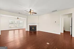 605 Daffodil Dr, Griffin, GA 30223 - Photo 10