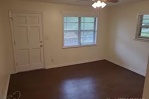 722 Cardinal Cir, Dublin, GA 31021 - Photo 1