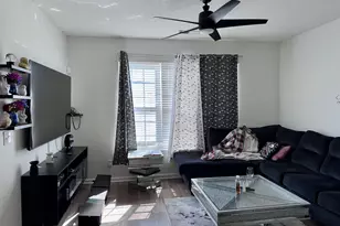 304 Commons Dr, Jonesboro, GA 30236 - Photo 6