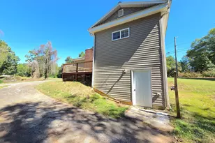 570 Baldwin Falls Rd, Baldwin, GA 30511 - Photo 4
