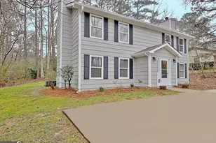131 Valleywood B Rd, Tyrone, GA 30290 - Photo 2