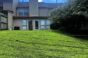 410 Forestgate Ct, Sandy Springs, GA 30350 - Photo 18